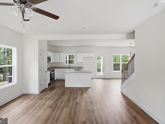 3rd image of 2778 Boxankle Rd