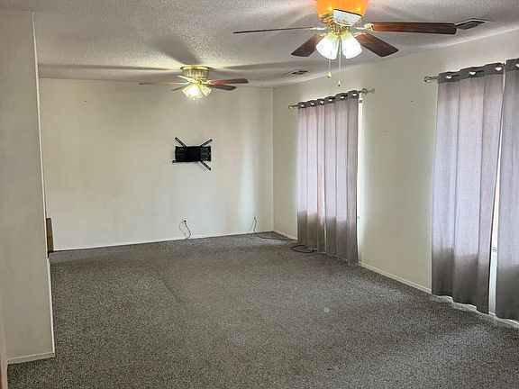 2nd image of 3009 Vista Grande Dr NW