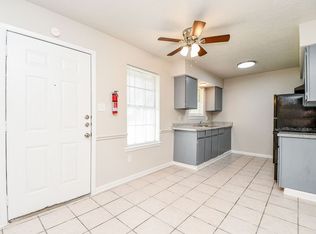 1526 East Ave APT 203, Katy, TX 77493