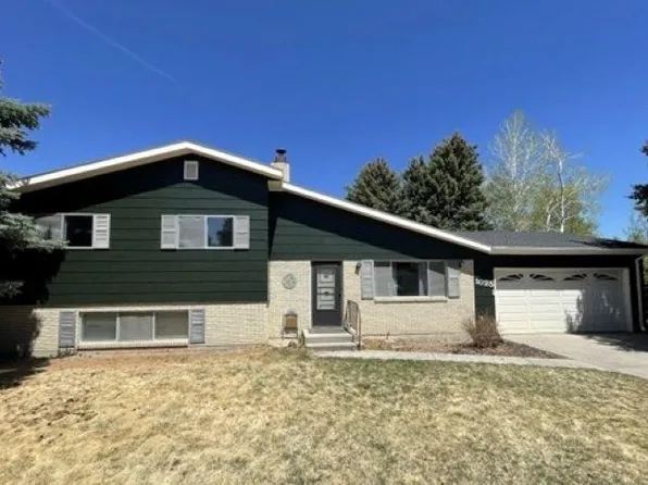 1025 Aspen Dr, Cody, WY 82414