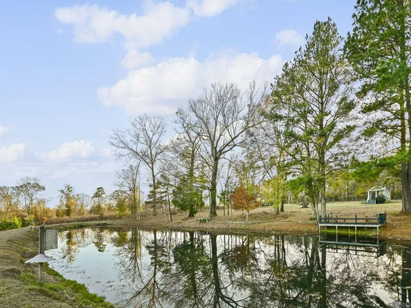 1558 Tommy Whitaker Rd, Saint Francisville, LA 70775