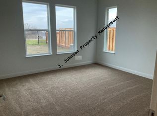 757 River Bend Dr, Lathrop, CA
