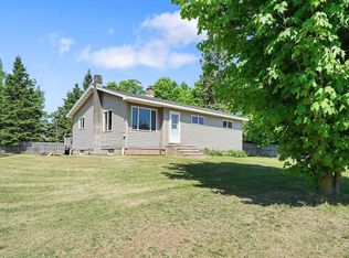 N5797 Eben Rd, Eben Junction, MI 49825