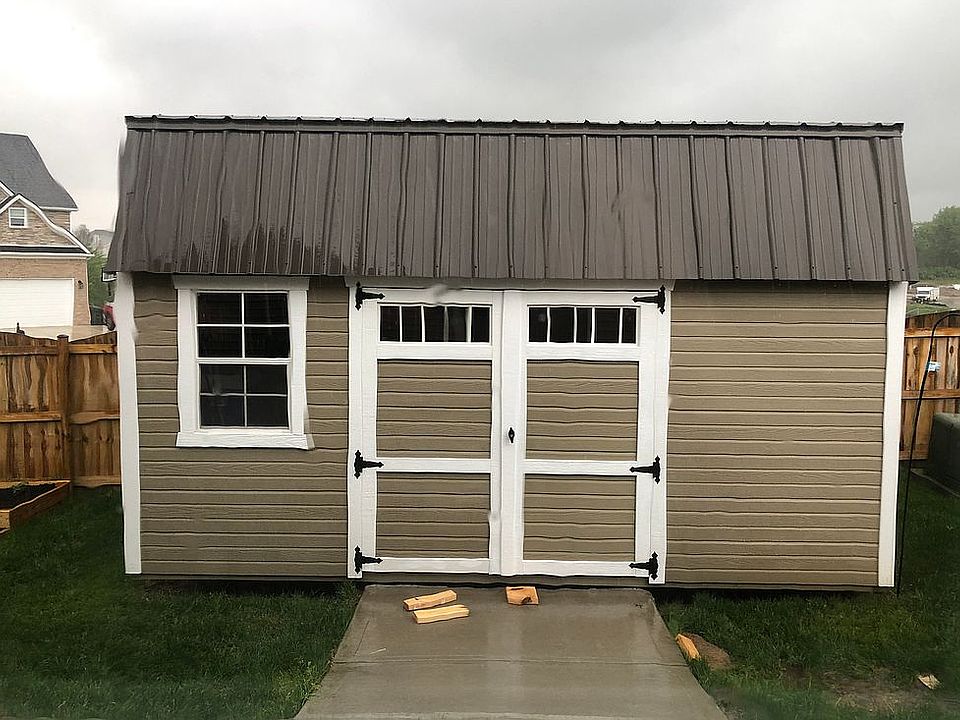 2nd image of 101 Stephen Dr