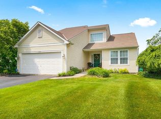 369 Eddington Dr, Pataskala, OH 43062
