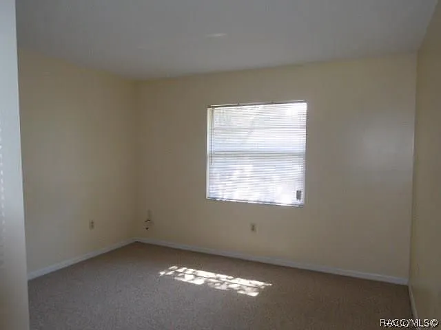 606 Long Ave — Photo 7