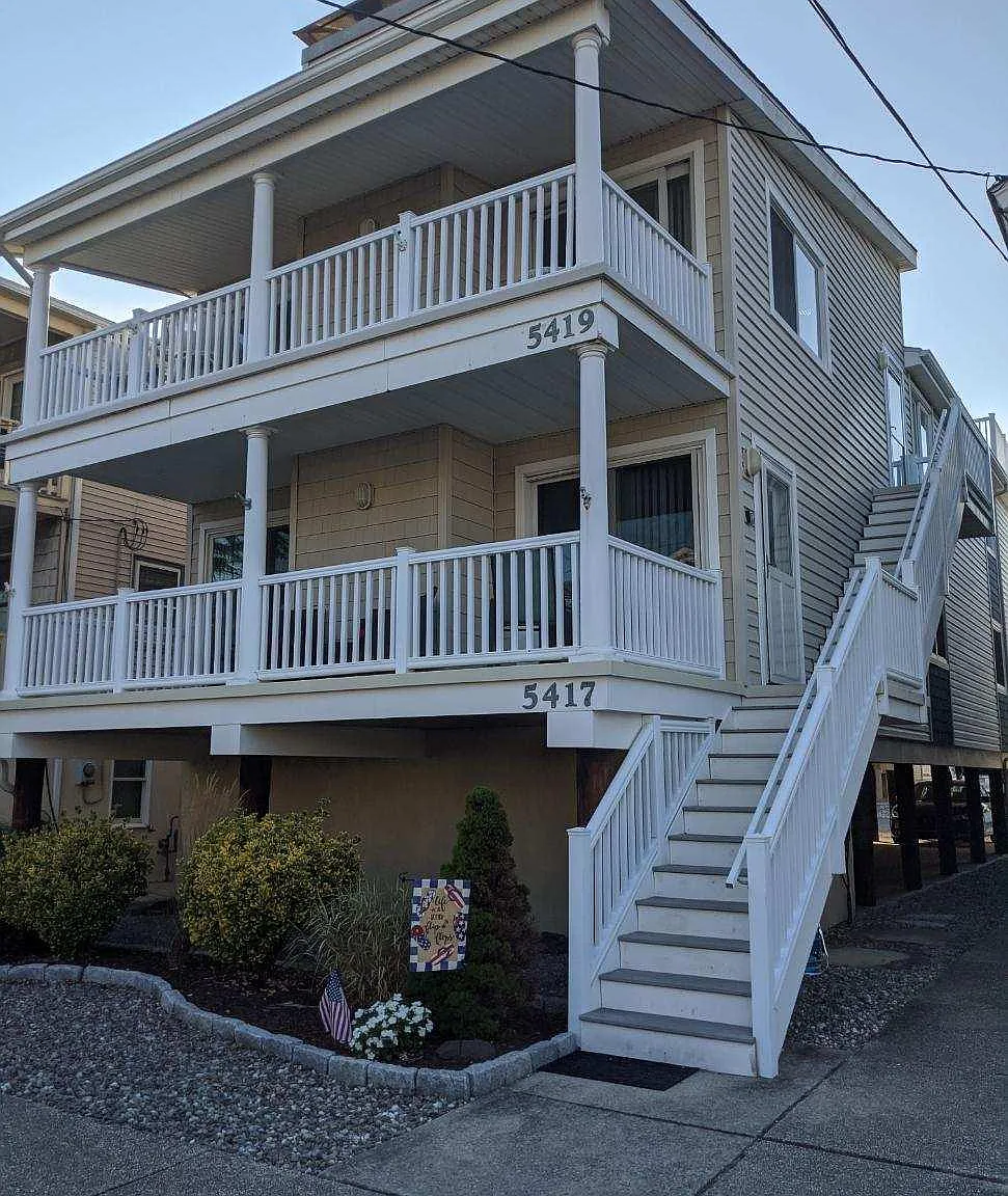 Asbury Ave, Ocean City — Photo 1