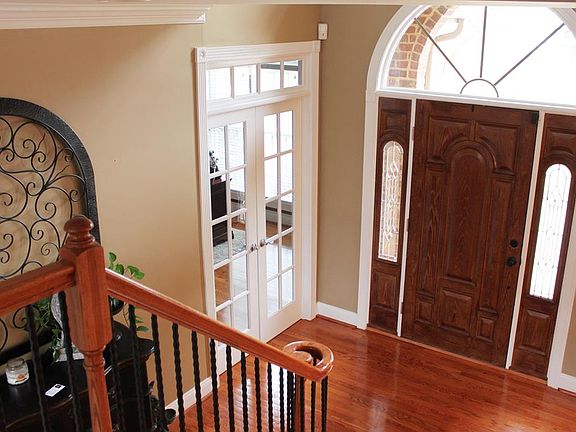 3rd image of 222 Westhaven Dr