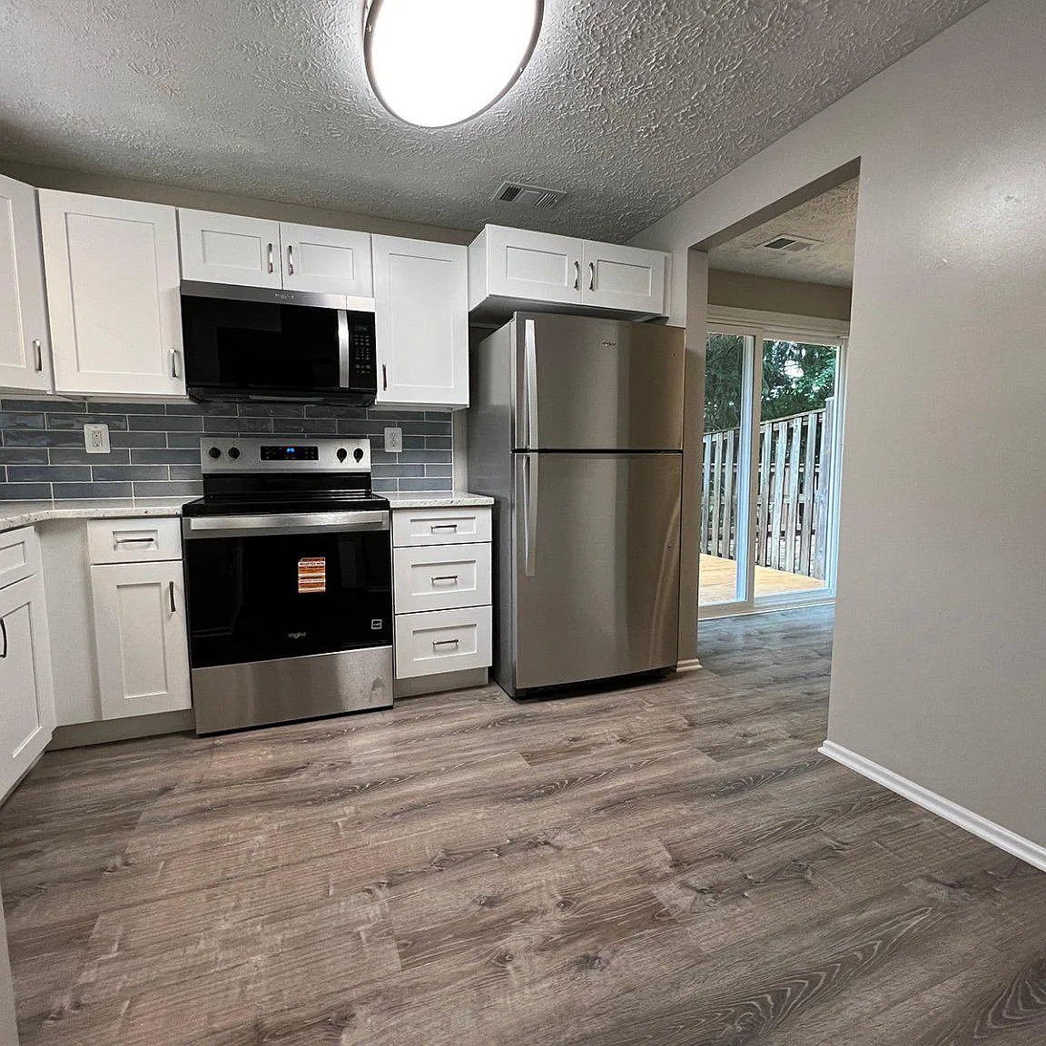 2 bed, 2.5 bath, 1108 sqft, $2,500 — Photo 4
