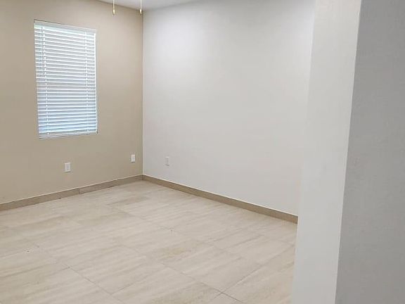 4th image of 5801 Quail Ave