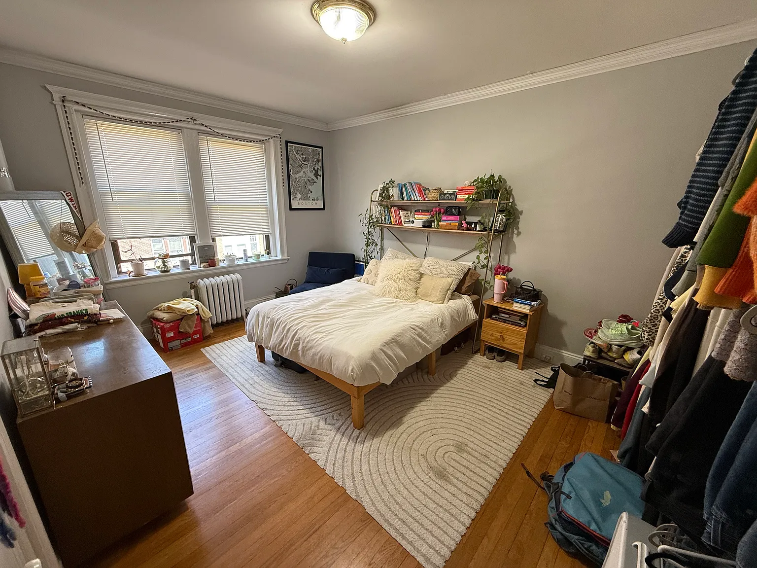 4 bed, 1000 sqft, $5,000 — Photo 3
