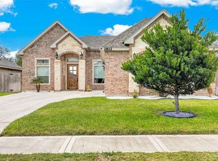 2812 Windsor St, Edinburg, TX 78541