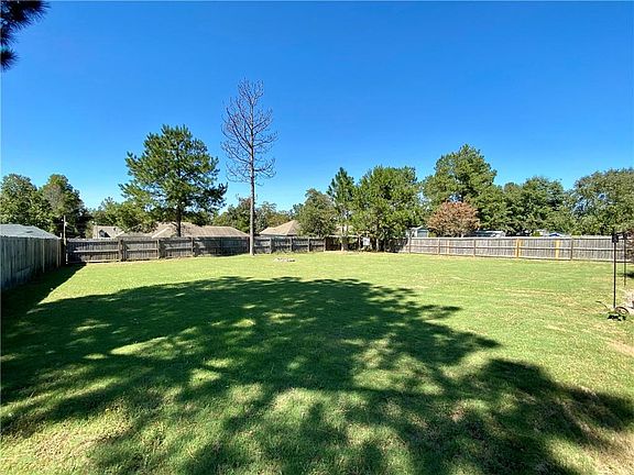 2nd image of 527 Lee Road 2087