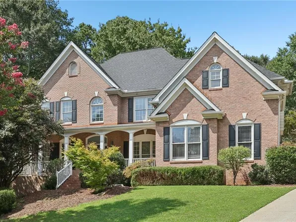 366 Regal Pines Ct, Suwanee, GA 30024