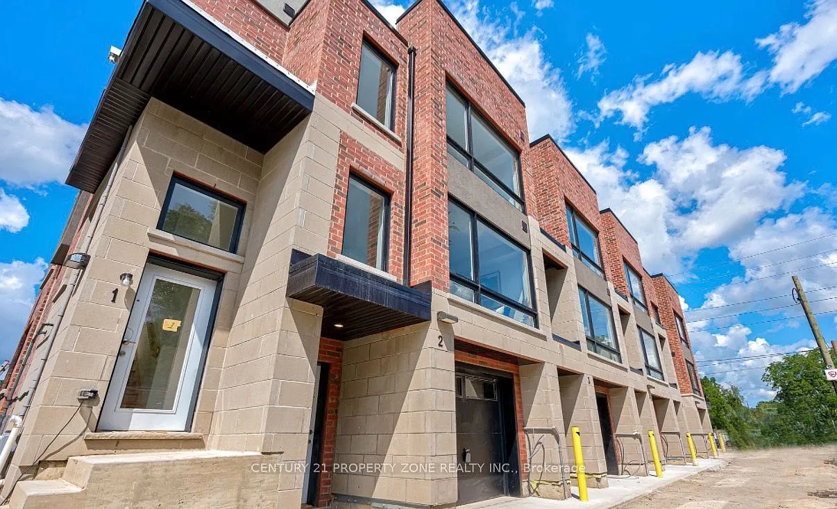 4 bed, $3,000 — Photo 2