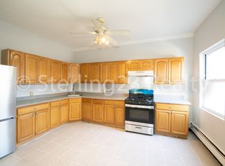 24-07 31st St #2C, Astoria, NY 11102