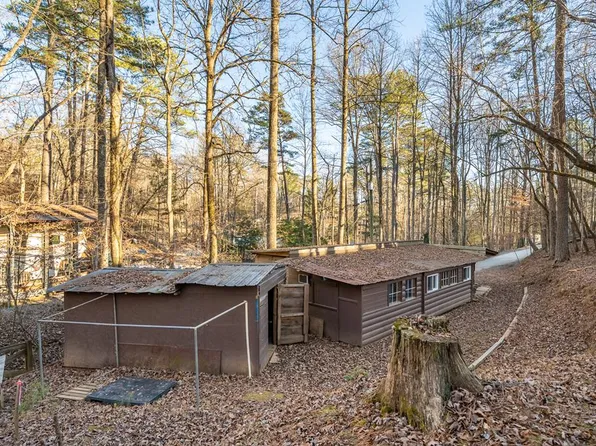 90 19th St, Ellijay, GA 30540
