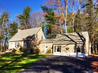 172 Laurel Ln, Effort, PA 18330