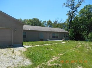 22829 Smiley Rd, Wilmington, IL 60481