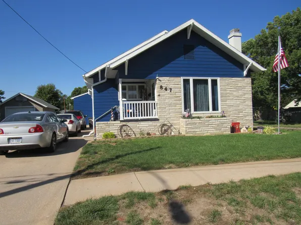 847 N Williams Ave, Hastings, NE 68901