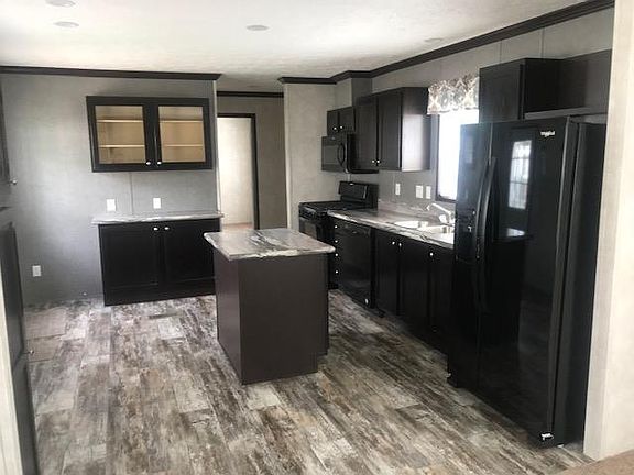 5th image of 3500 N Dirksen Pkwy Lot 31