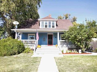 425 W 12th St, Hays, KS 67601