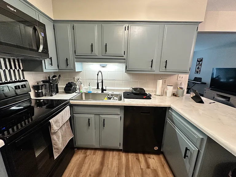 4516 Park Ave #1S — Photo 4
