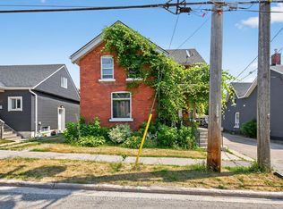 16 Albert St N, Orillia, ON L3V 5K1