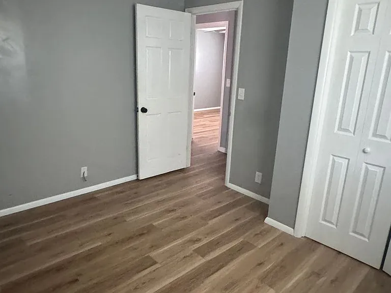 5610 Baylor Dr — Photo 4