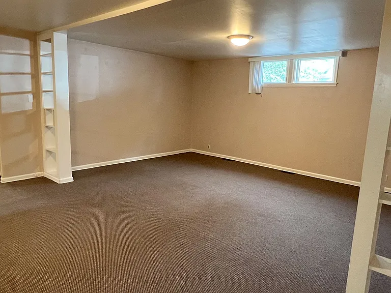 515 W Harrison Street — Photo 6