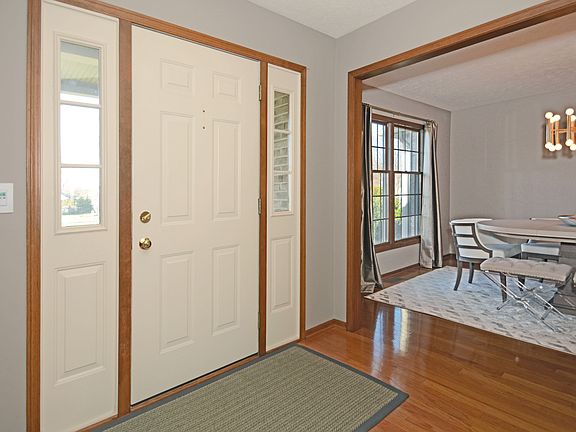 3rd image of 2241 Peregrine Dr