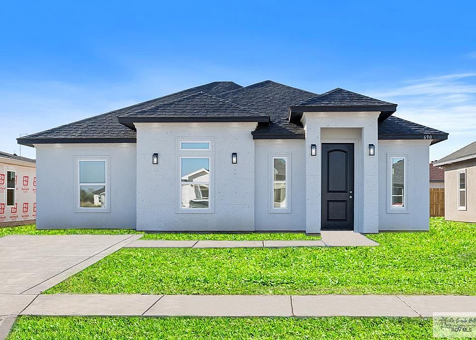 1st image of 690 Tamarindo Ln