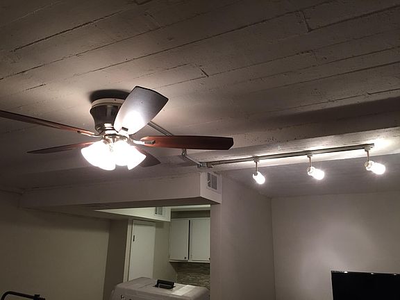 2nd image of 1319 Linda Ann Dr APT 3