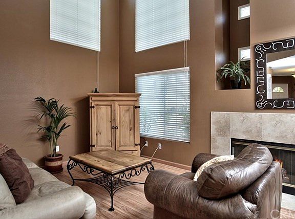 4th image of 1059 S Dewcrest Dr