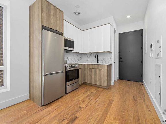 3rd image of 1640 Nostrand Ave Floor 2