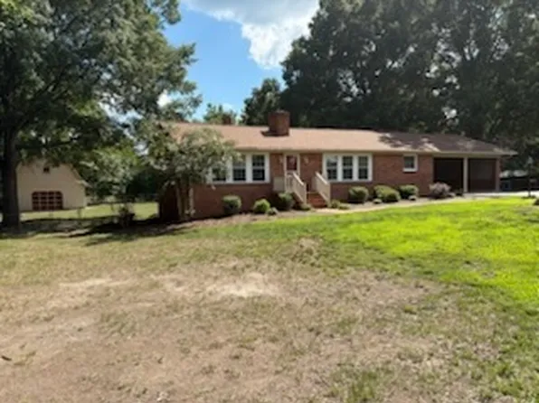 210 Sheraton Rd, Reidsville, NC 27320