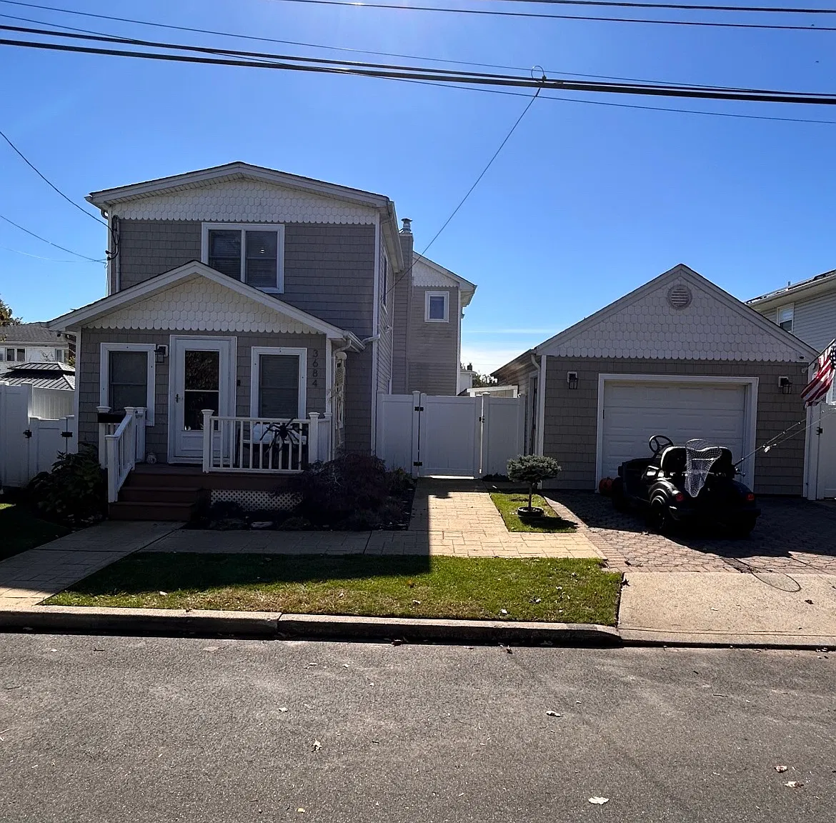 3 bed, 2.5 bath, 1945 sqft, $4,200 — Photo 1
