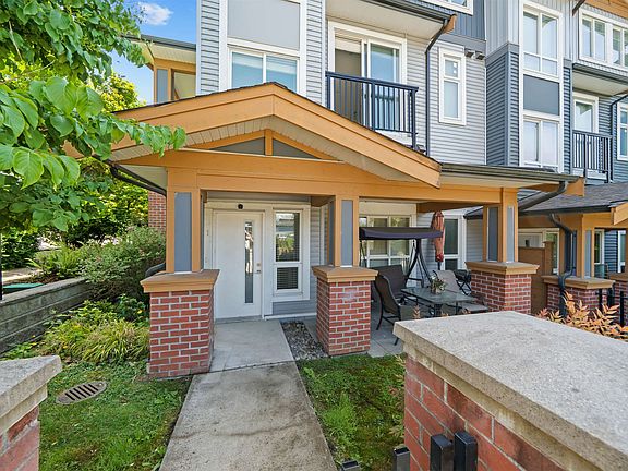 4th image of 24086 104th Ave #1