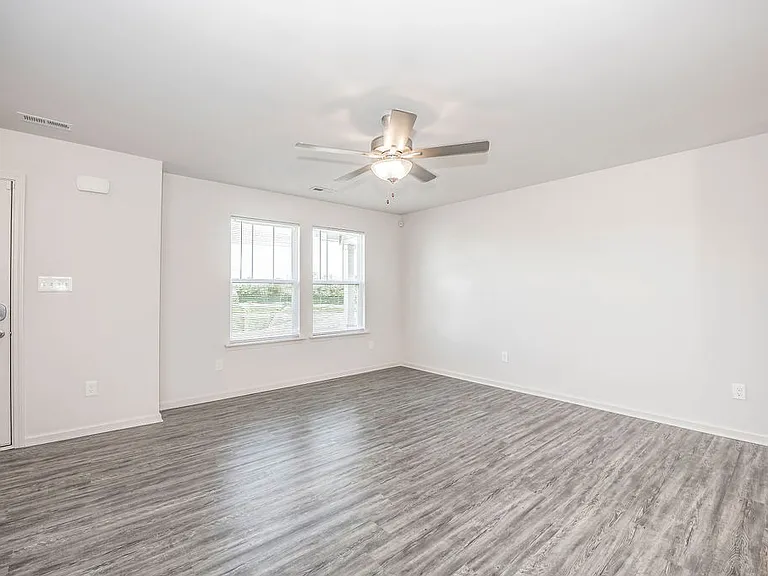 313 Eleanor Rigby Pl — Photo 12