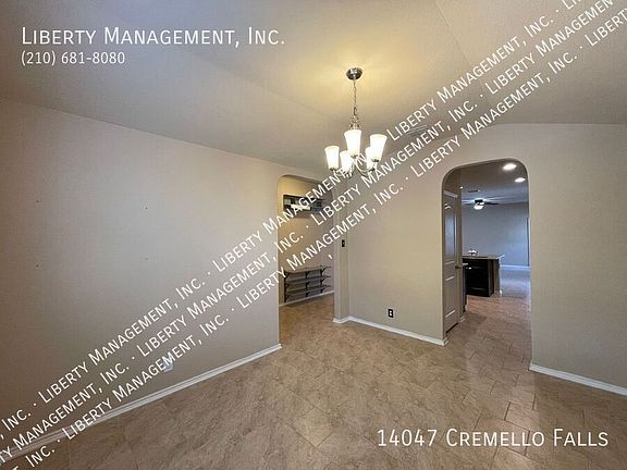 4th image of 14047 Cremello Fls