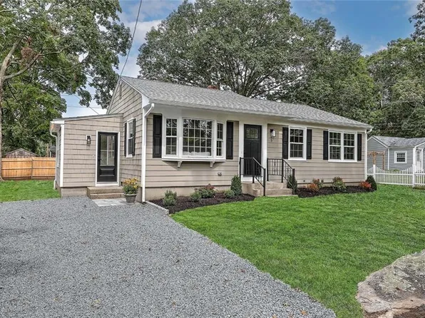 5 Williams St, Barrington, RI 02806