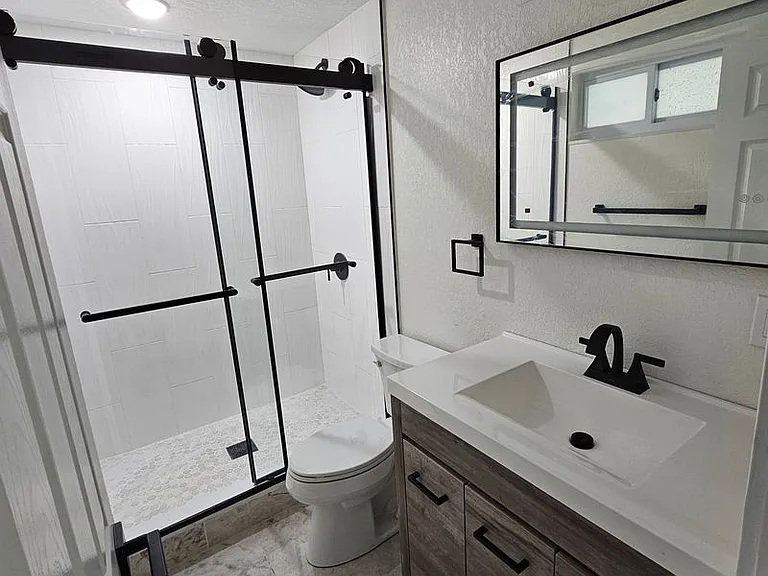 1375 Coral Way S — Photo 24