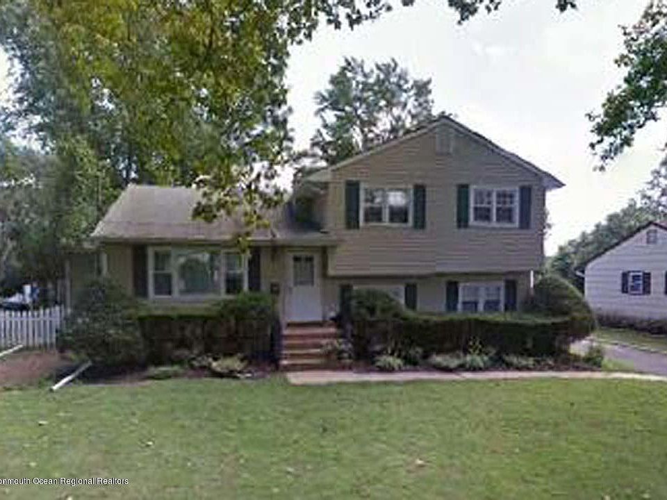 1st image of 62 Euretta Ave