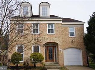 12103 Gatewater Dr, Potomac, MD