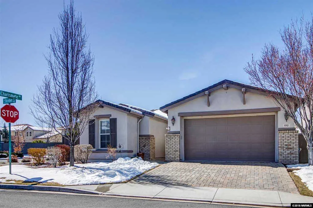 490 Roseben Ct photo 1
