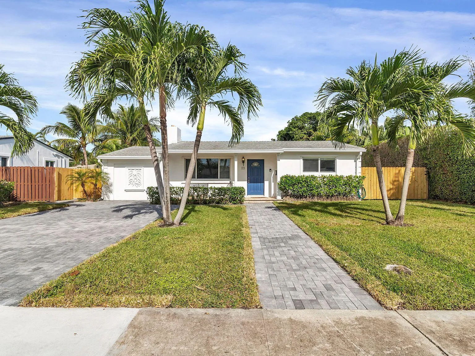 3 bed, 2.0 bath, 1321 sqft, $7,000 — Photo 3