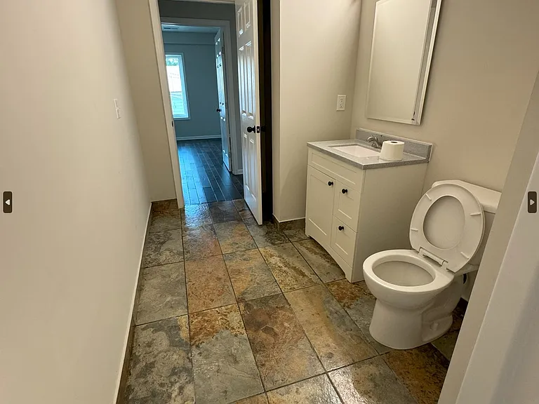 616 High St #B — Photo 3