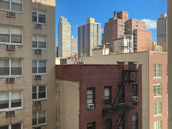 4th image of 215 E 80th St APT 7E