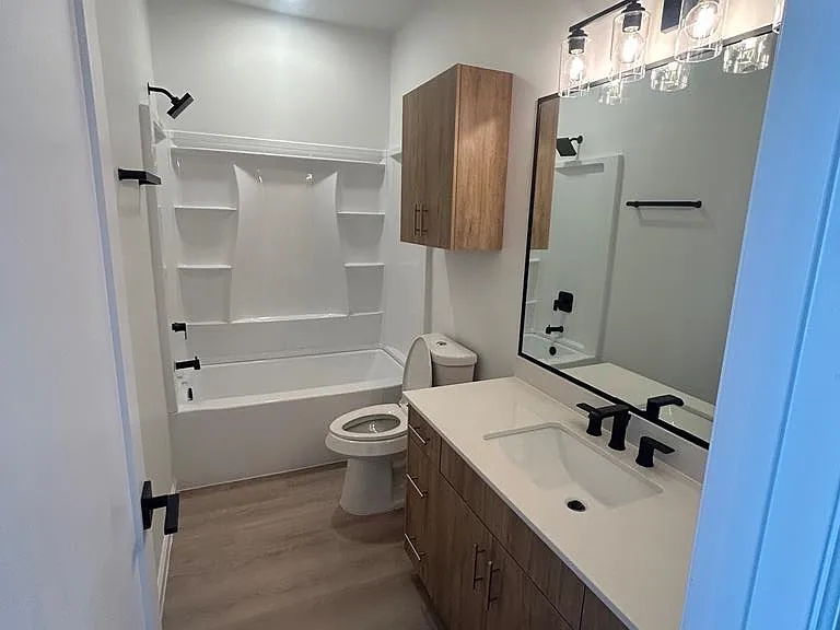 3536 Hidalgo St — Photo 8