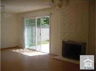 15402 Salisbury Ln, Huntington Beach, CA 92647